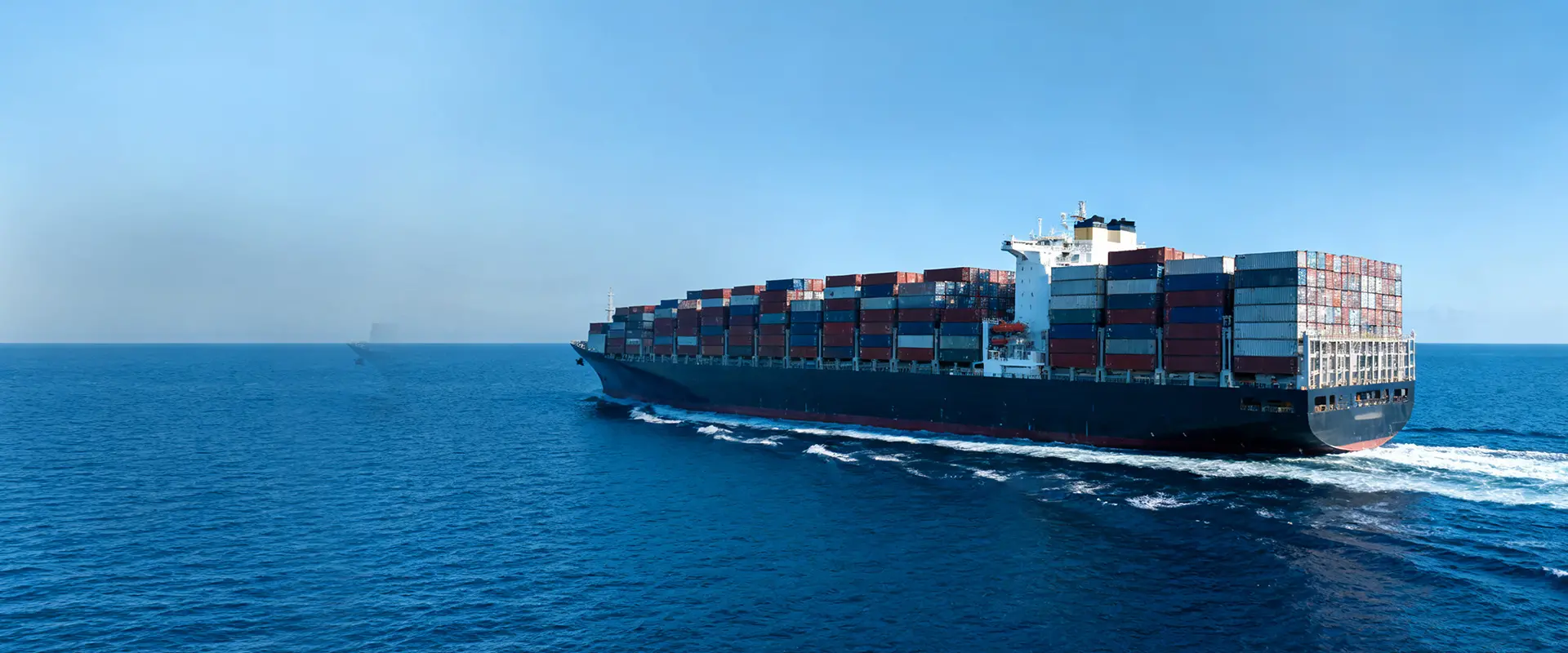 E-commerce Logistics & Warehouse Distribution